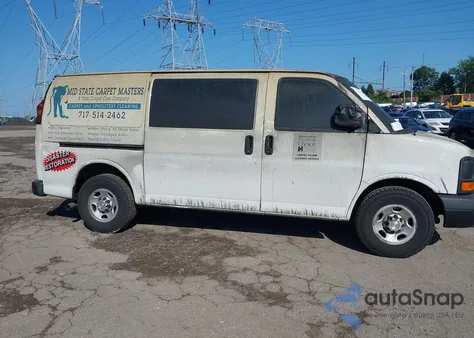 2014 Chevrolet Express G2500 z USA, uszkodzony, nr VIN 1GCWGFCA5E1213752